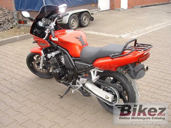 Yamaha FZS 600 Fazer