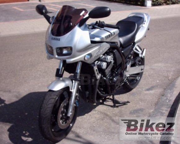 Yamaha FZS 600 S