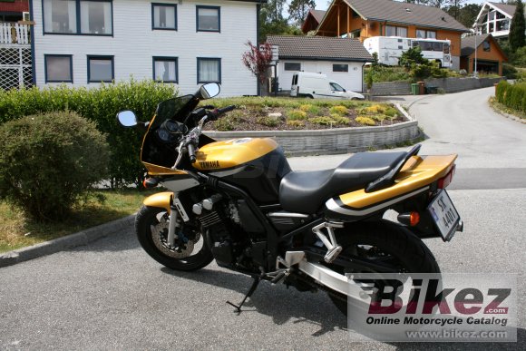 Yamaha FZS 600 S Fazer