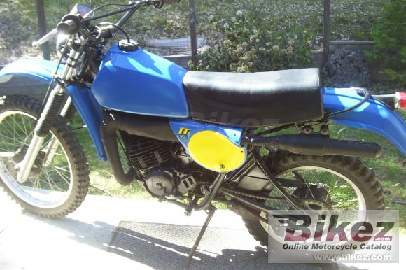 Yamaha IT 175 D