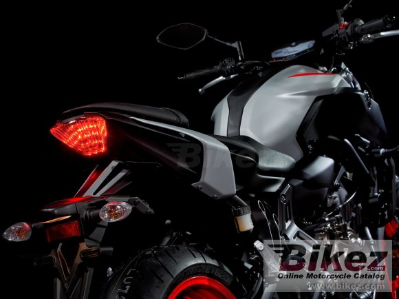 Yamaha MT-07