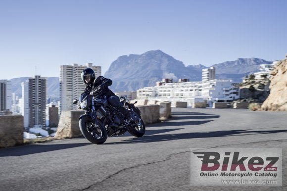 Yamaha MT-25