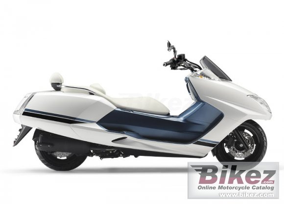 Yamaha Maxam