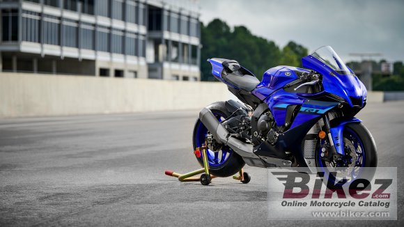 Yamaha R1