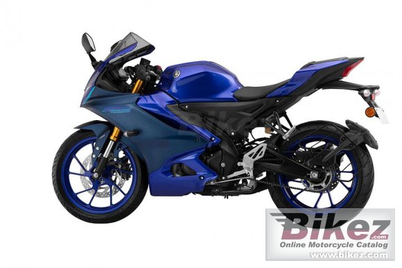 Yamaha R15 V4