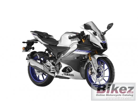 Yamaha R15M