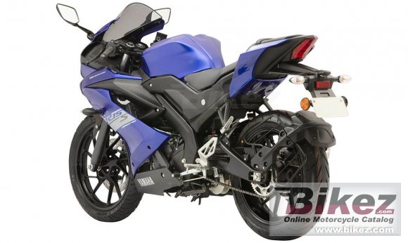 Yamaha R15S