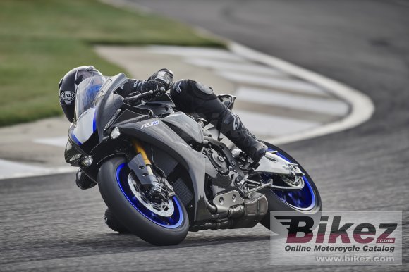 Yamaha R1M