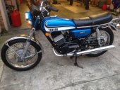 Yamaha_RD_250_%286-speed%29_1973