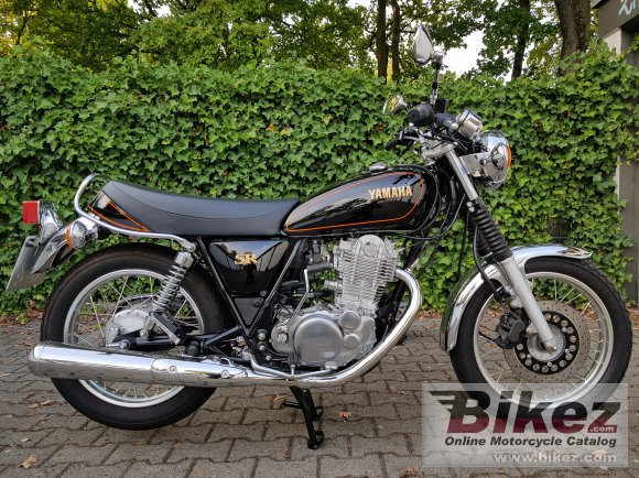 Yamaha SR400