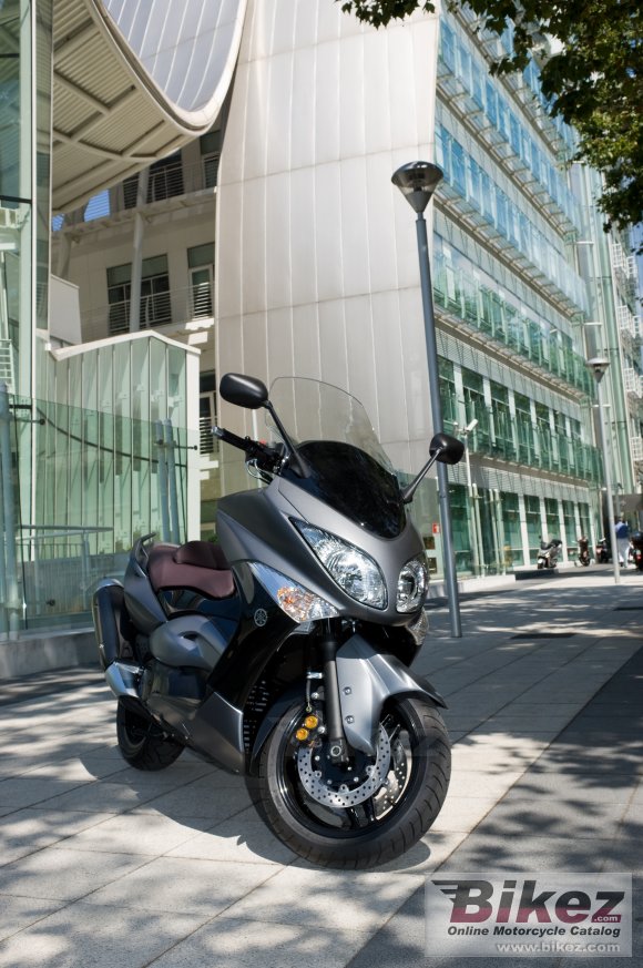 Yamaha TMAX