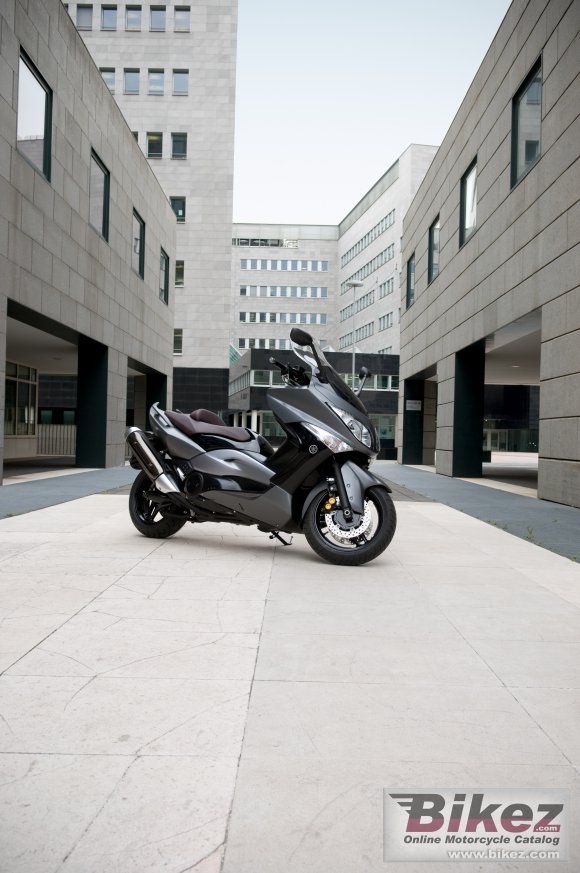 Yamaha TMAX