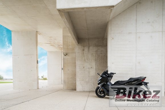 Yamaha TMAX