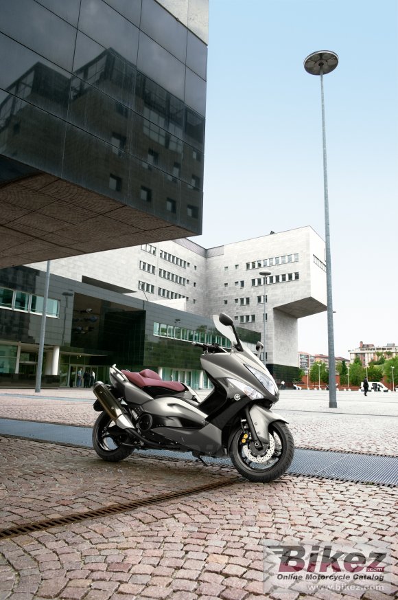 Yamaha TMAX