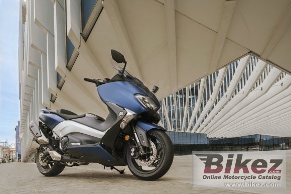 Yamaha TMAX DX