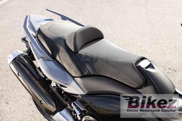 Yamaha TMAX Lux Max