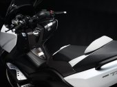 Yamaha TMAX White Max ABS