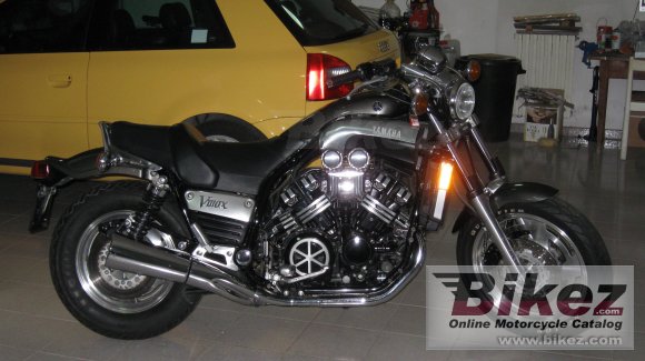 Yamaha V-Max 1200