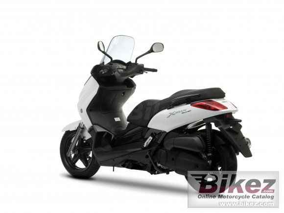 Yamaha X-MAX 125