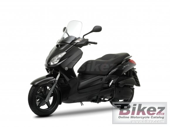 Yamaha X-MAX 125