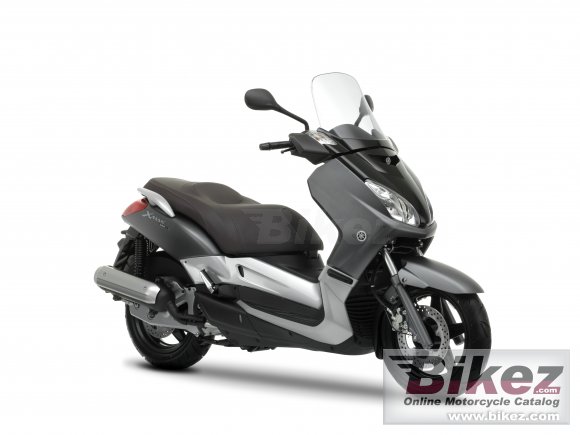 Yamaha X-MAX 125