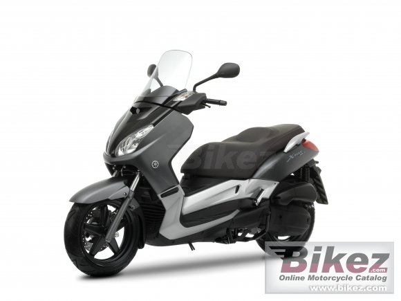 Yamaha X-MAX 125