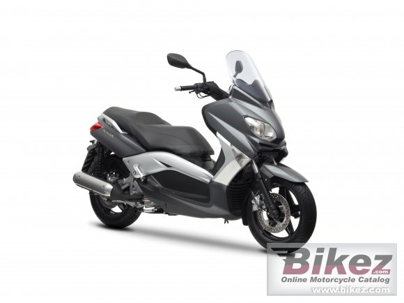 Yamaha X-MAX 125