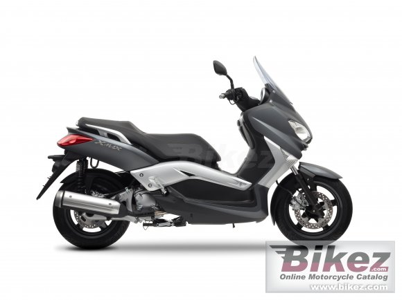 Yamaha X-MAX 125