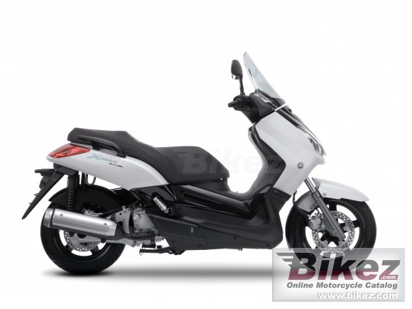 Yamaha X-MAX 250