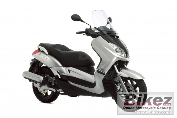 Yamaha X-Max 125