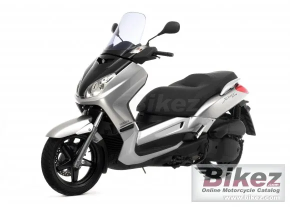 Yamaha X-Max 125