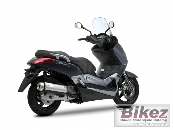 Yamaha X-Max 125