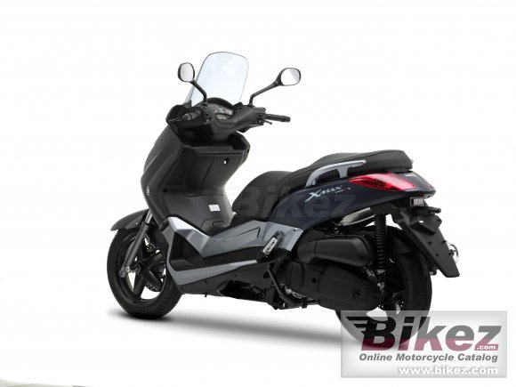 Yamaha X-Max 125