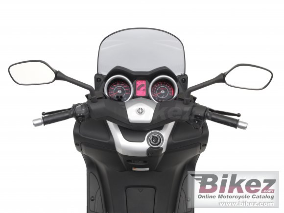 Yamaha X-Max 125