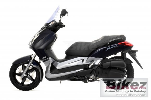 Yamaha X-Max 125