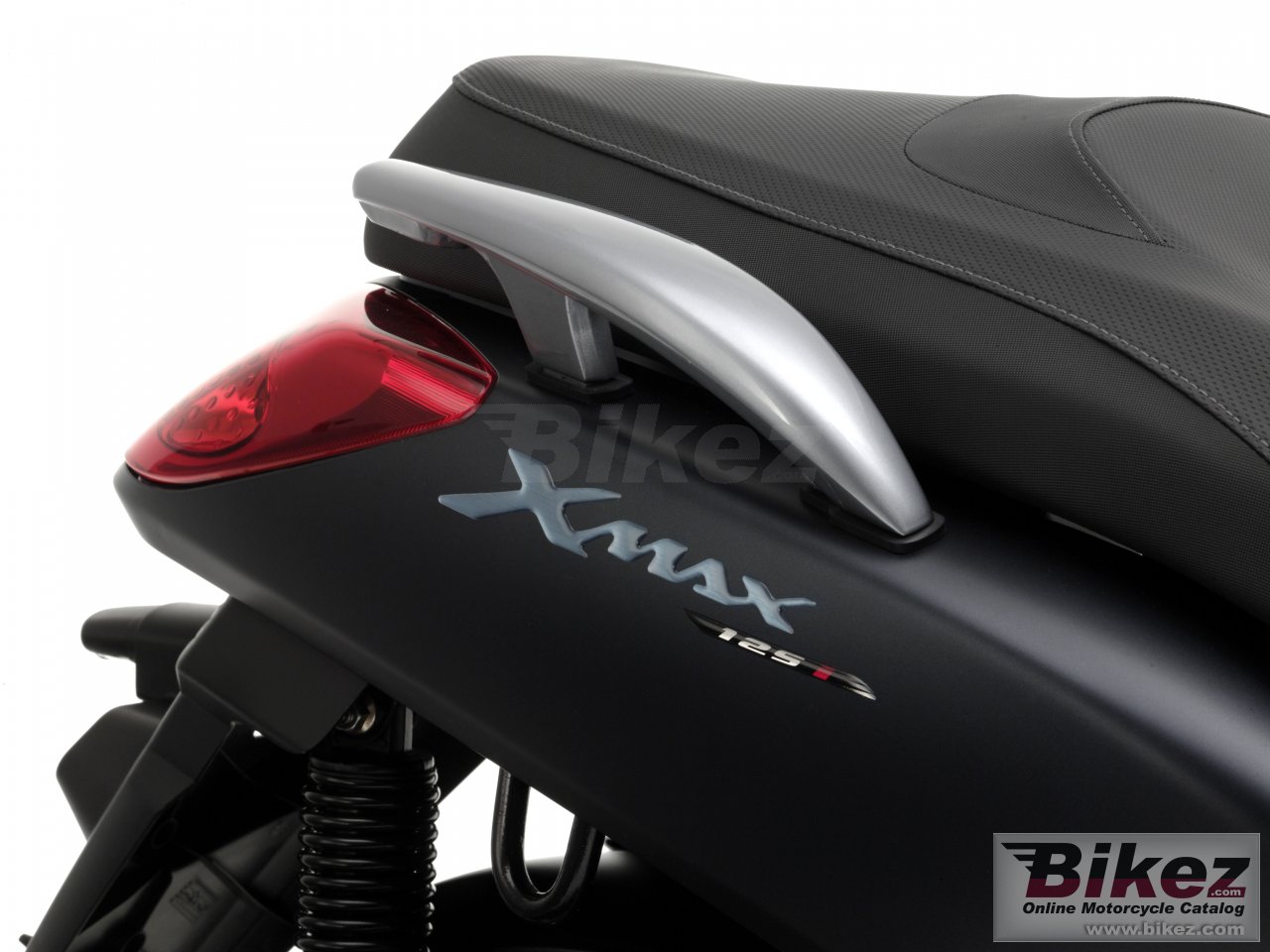 Yamaha X-Max 125