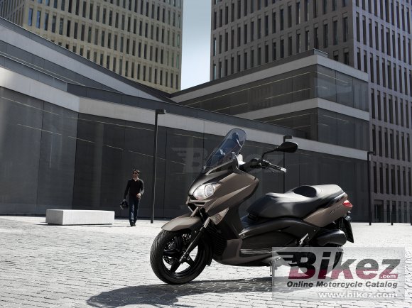 Yamaha X-Max 125