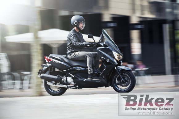 Yamaha X-Max 125 Iron Max