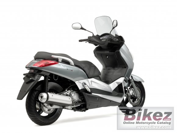 Yamaha X-Max 250