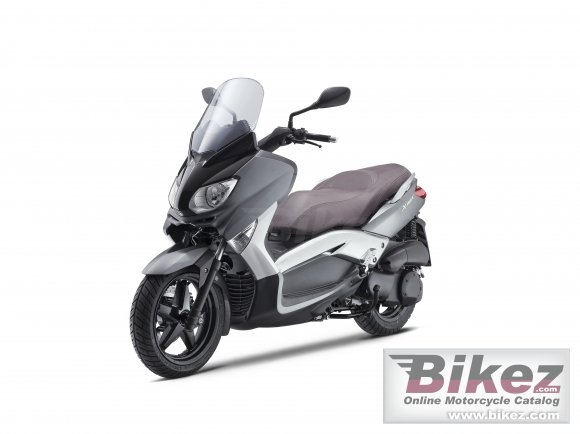 Yamaha X-Max 250