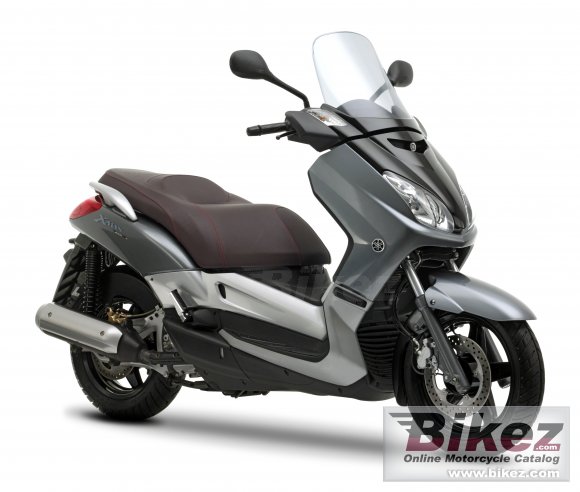 Yamaha X-Max 250