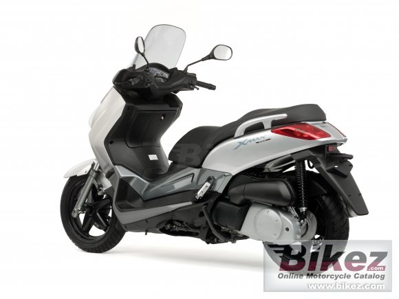 Yamaha X-Max 250