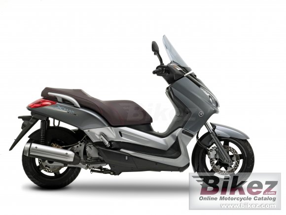 Yamaha X-Max 250