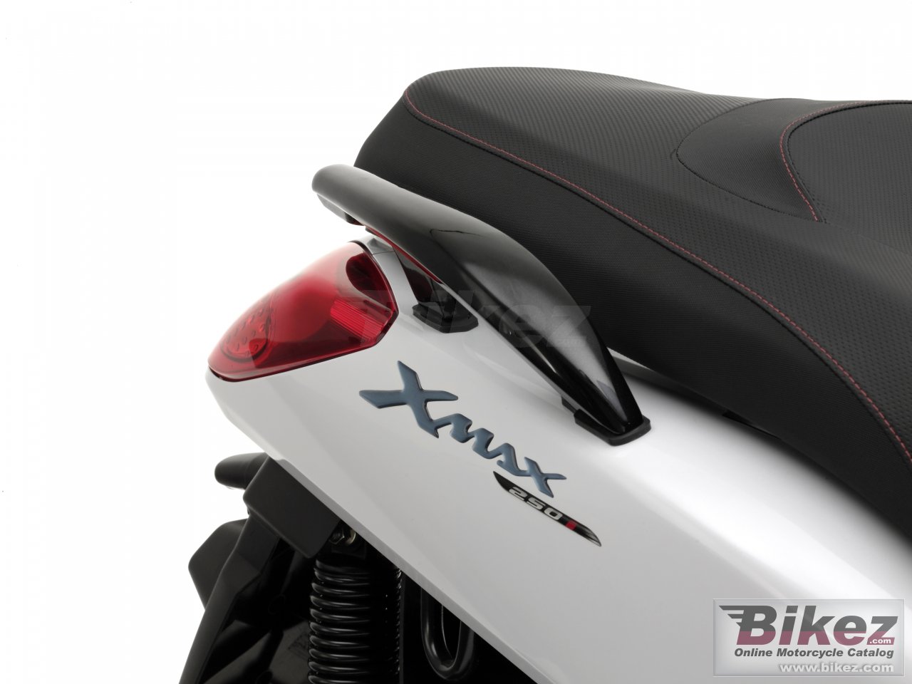 Yamaha X-Max 250