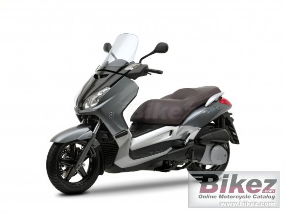 Yamaha X-Max 250