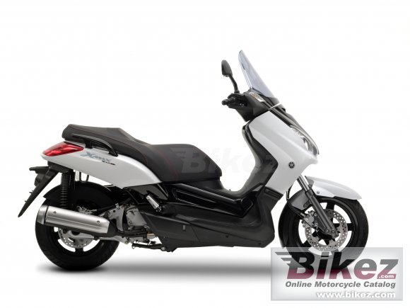 Yamaha X-Max 250