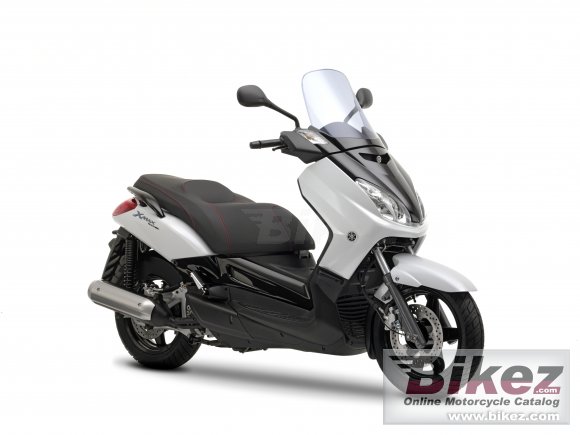 Yamaha X-Max 250