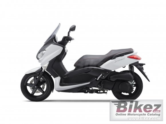 Yamaha X-Max 250