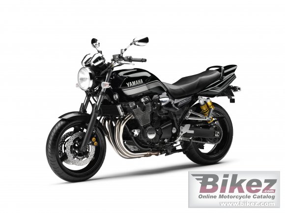 Yamaha XJR 1300