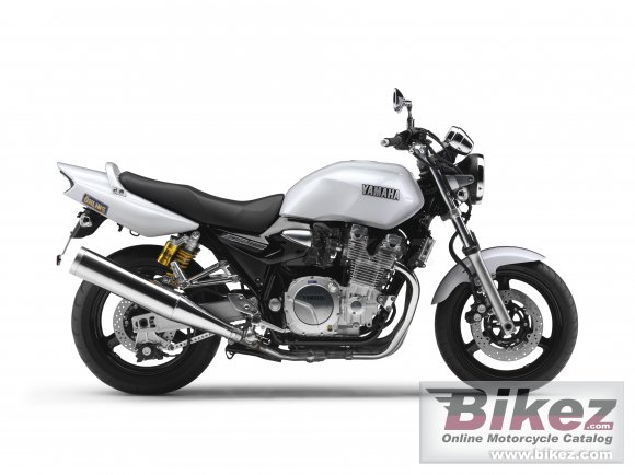 Yamaha XJR1300